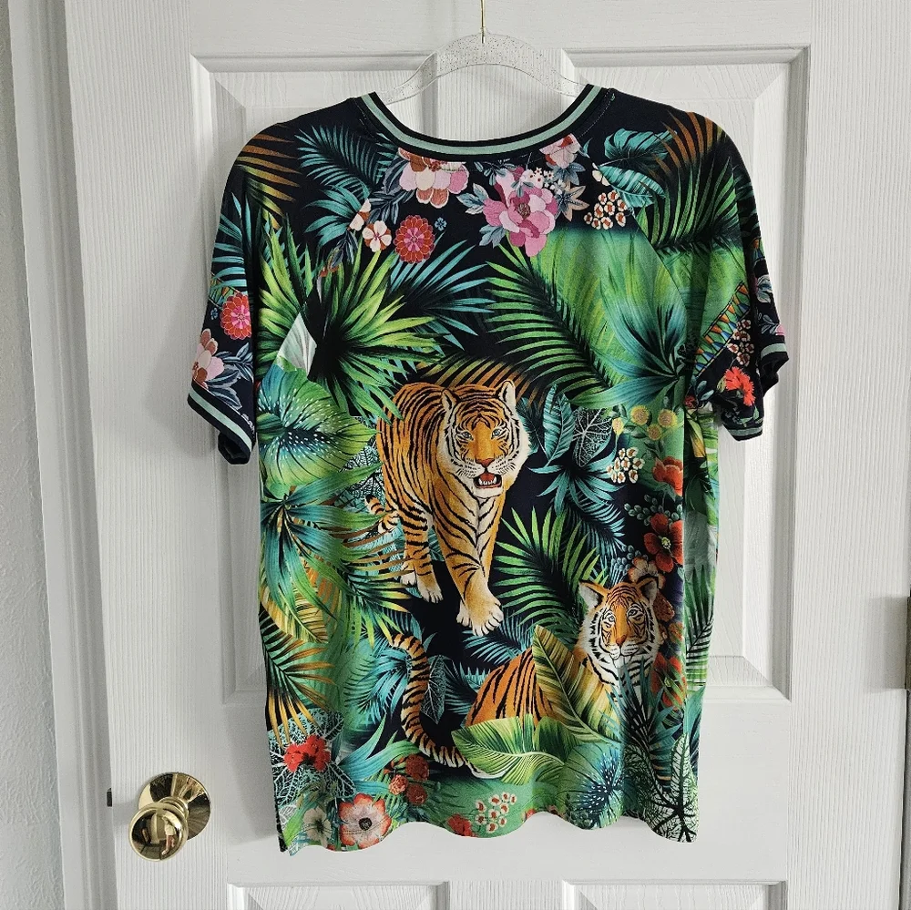 NWT Johnny Was Janie Favorite Knit Tiger Print Short Sleeve Top - Picture 8 of 10
